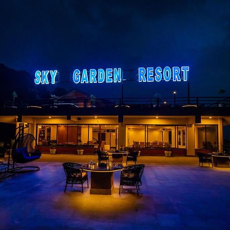 Sky Garden Resort Дуліхел Екстер'єр фото