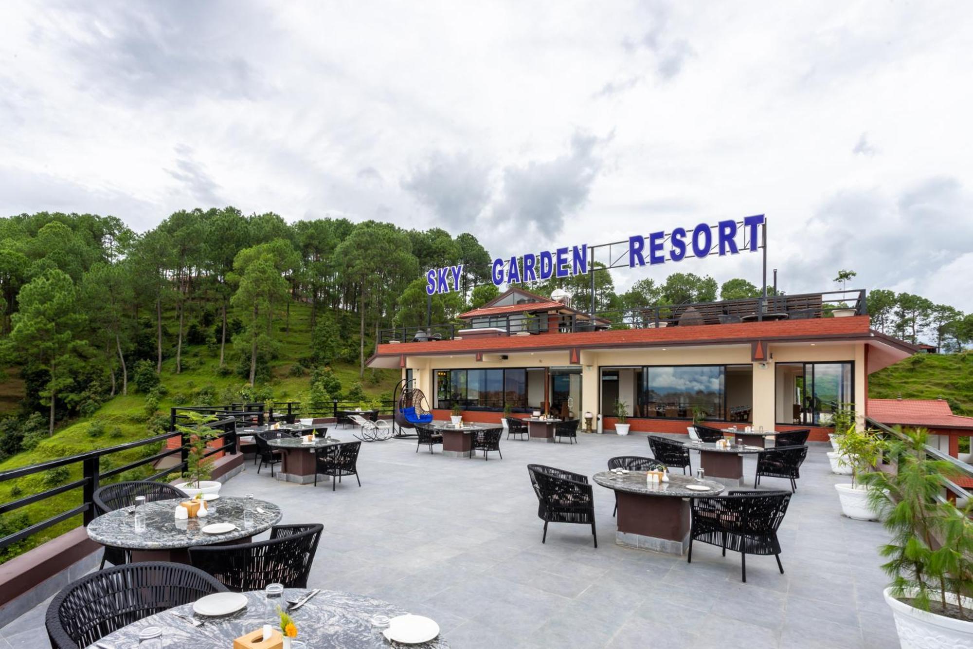 Sky Garden Resort Дуліхел Екстер'єр фото