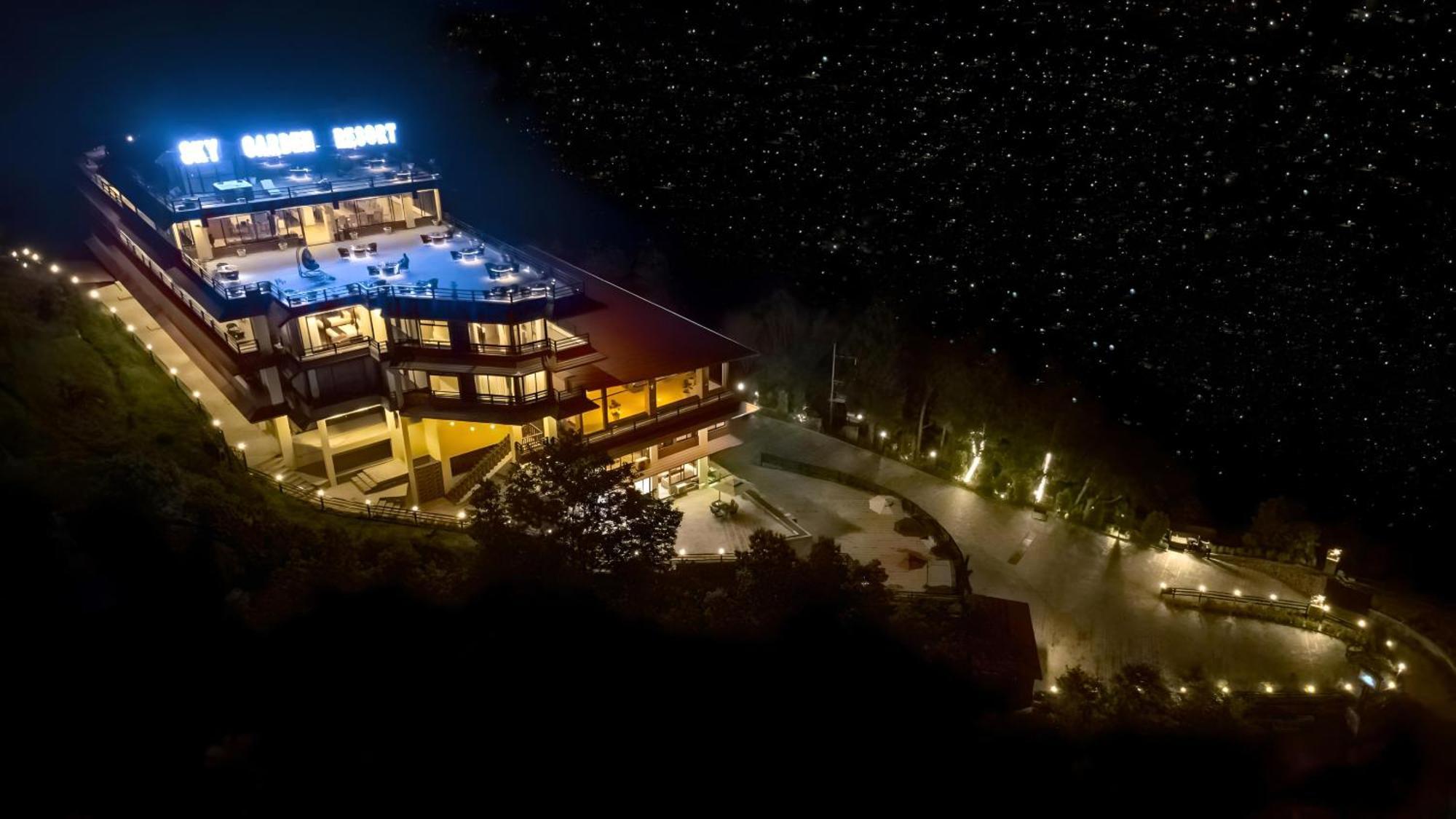 Sky Garden Resort Дуліхел Екстер'єр фото